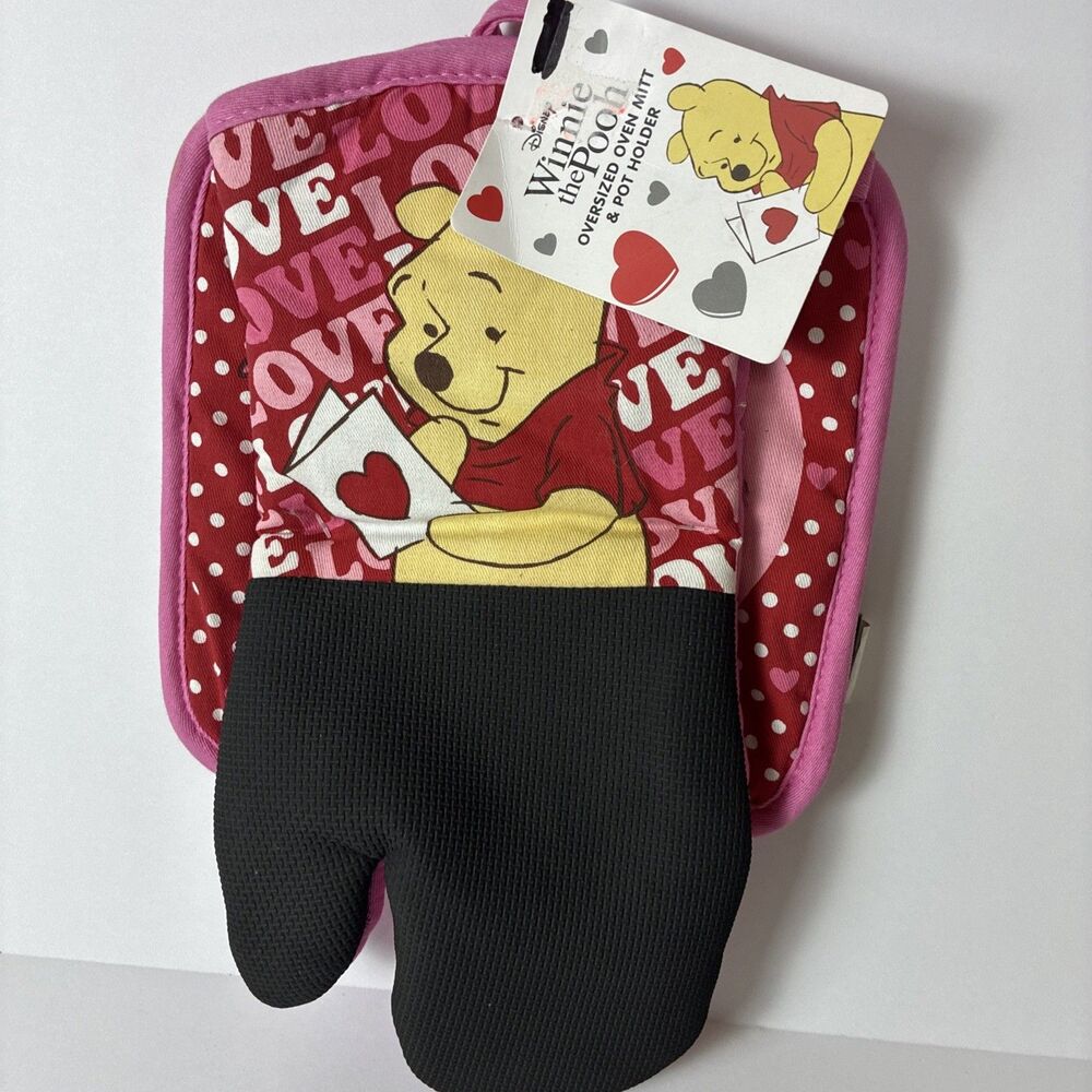 2pc Neoprene Set: 1 Oven Mitt & Pot Holder, DISNEY,WINNIE-THE-POOH,LOVE THEME,BB